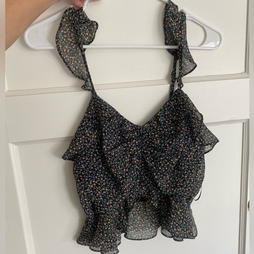 Floral print high quality fabric ruffle detailed top